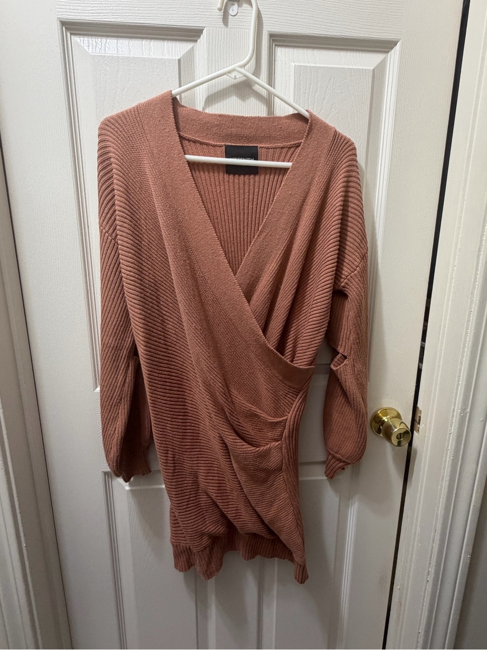 Kittenish Wrap Ribbed V-Neck Sweater in Dusty Rose
